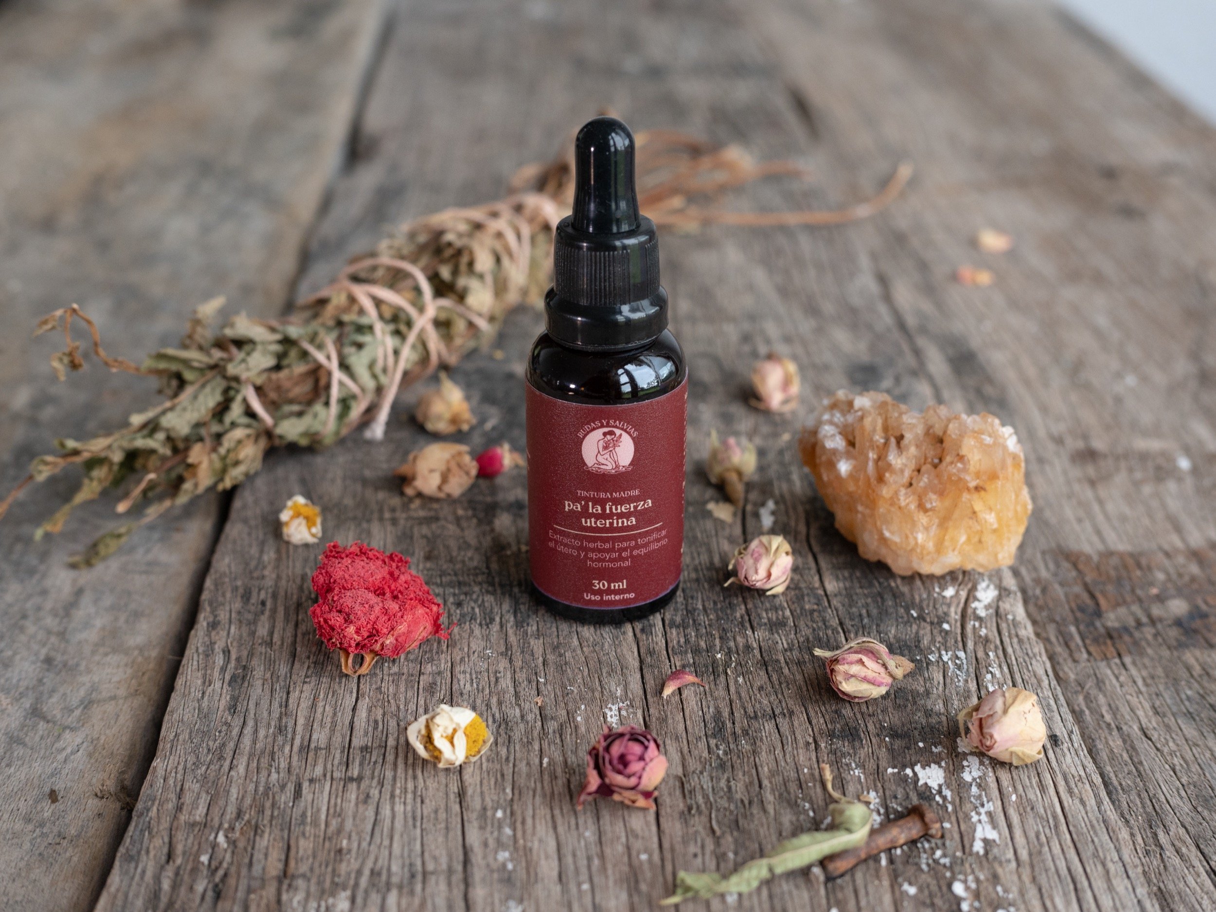 Tintura madre pa’ la fuerza uterina - Imagen 2